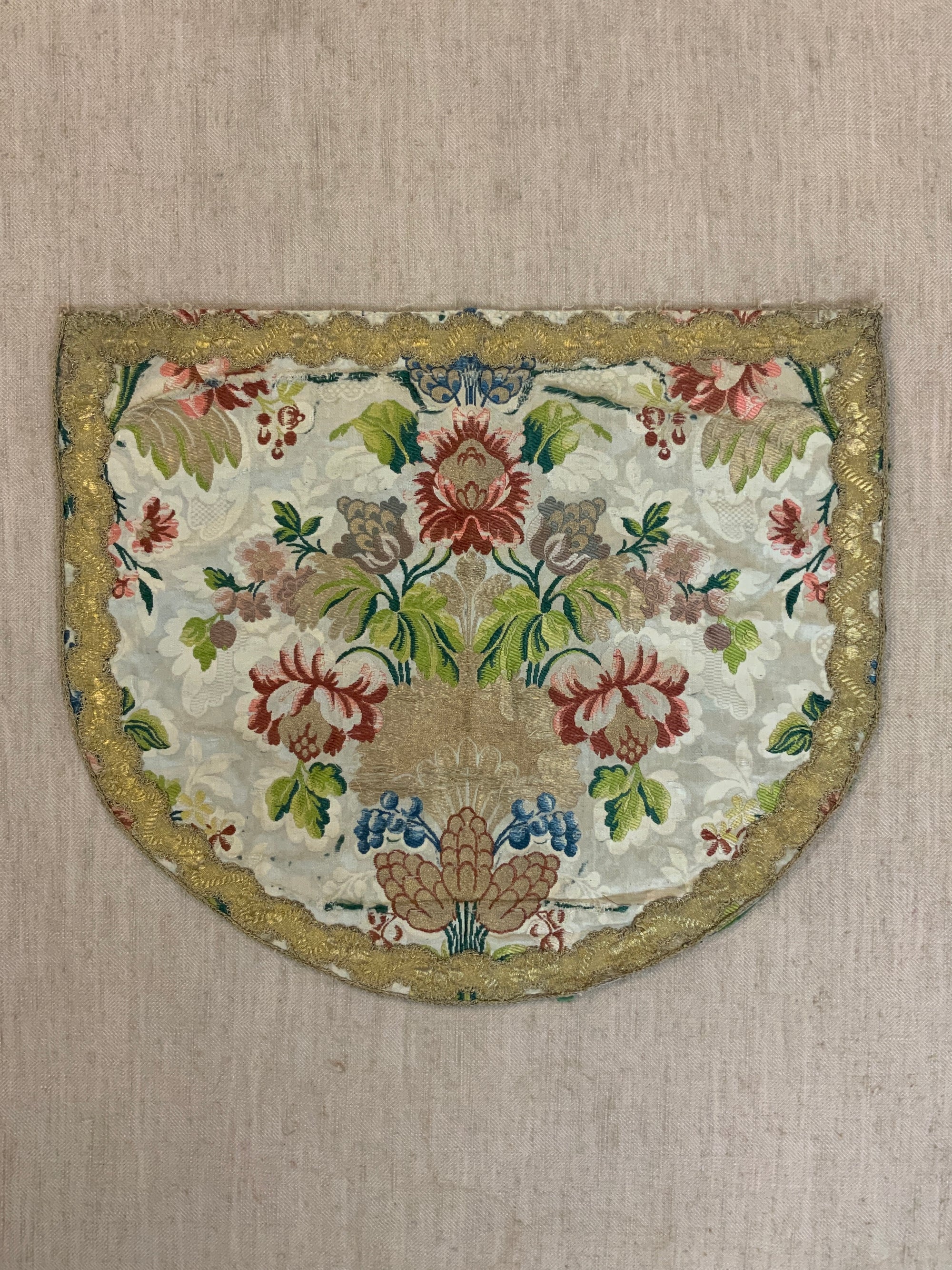 Continental antique silk brocade apron (45 x 53cm)