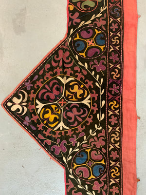 Kyrgyz antique Tush-Kiiz yurt hanging (156 x 304cm)