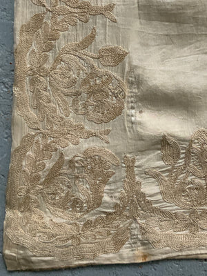 Aleppo antique Aghabani silk embroidery (96 x 94cm)