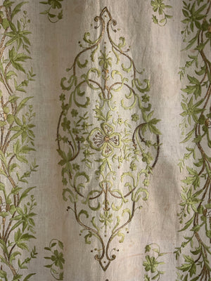 Turkish vintage silk embroidery (174 x 49cm)