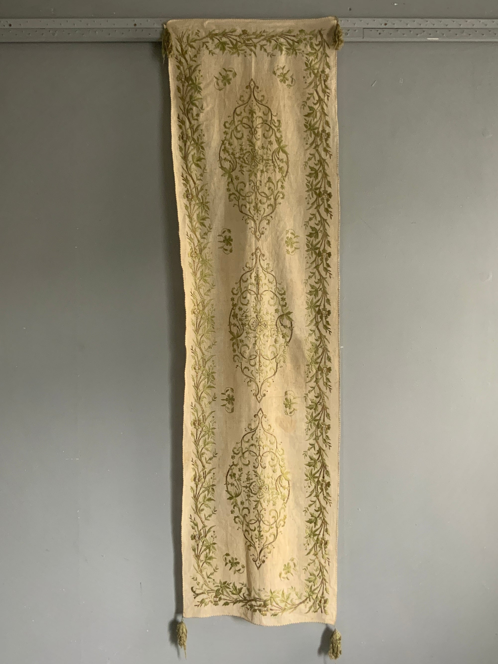Turkish vintage silk embroidery (174 x 49cm)