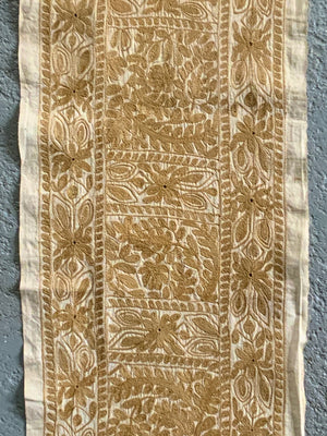 Small Levantine vintage embroidery (148 x 21cm)