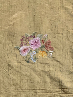 Lined antique yellow satin silk embroidery (263 x 112cm)