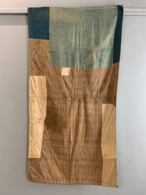 Italian antique blue silk brocade (99 x 187cm)