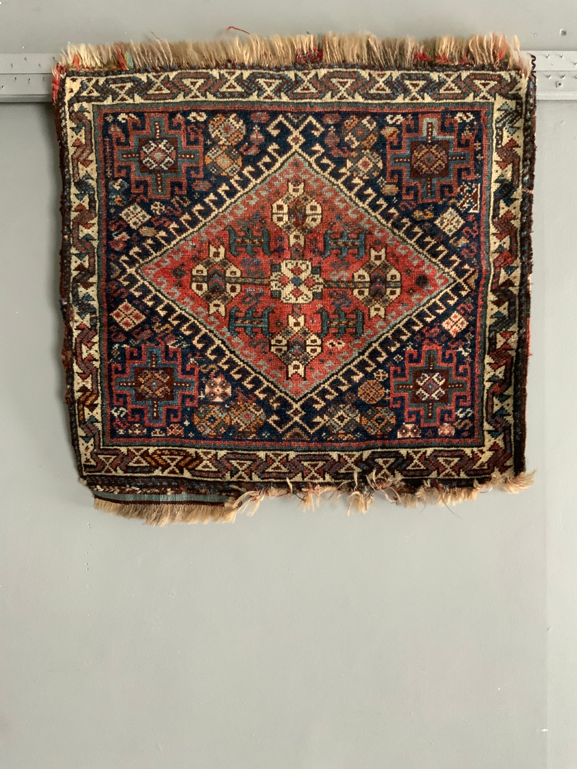 Gashgai Khamseh khorjian bagface (60 x 65cm)