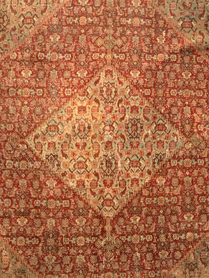 Very fine Senneh antique Herati design rug (192 x 140cm) *AF