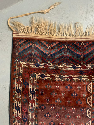 Turkmen Yomut antique ensi rug (174 x132cm)