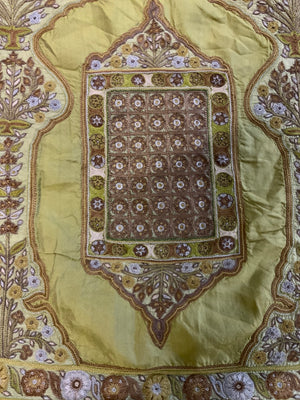 Turkish / Syrian pillow cushion in pale green (37 x 60cm)