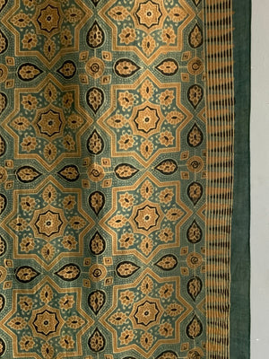 Indian Kutch genuine Adrak stole (117 x 53cm)