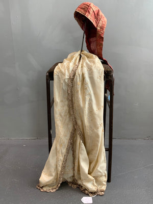 Luxury silk embroidered scarf ex Faliero Sarti (195 x 65cm)