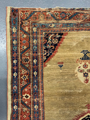 Antique Ferreghan rug (190 x 109cm)