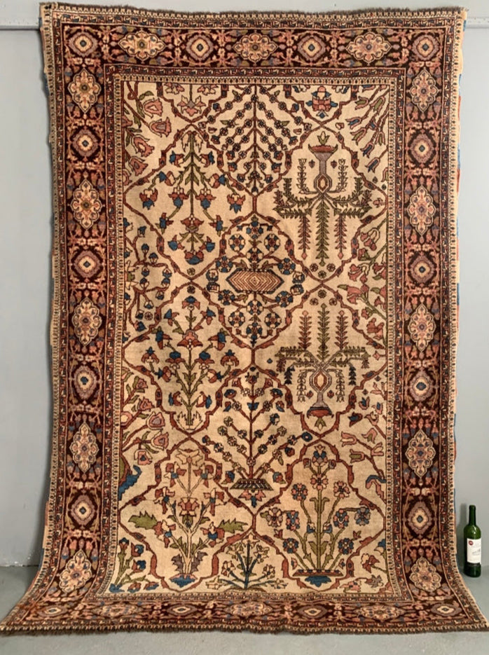 Chobi Bakshaish design carpet (275 x 186cm)