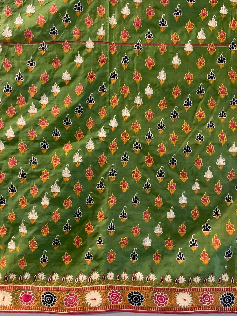  Indo-Pak antique Sindh silk embroidery  (74 x 172cm)