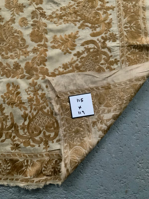 Aleppo antique Aghabani embroidery (115 x 119cm)