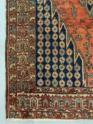 Mazlaghan vintage rug (187 x 142cm)