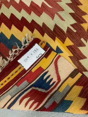 Turkish vintage Monastir/Helvaci kilim (208 x 137cm)