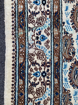 Qom pale carpet (376 x 275cm) *AF