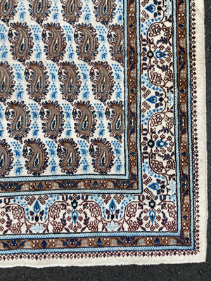 Qom pale carpet (376 x 275cm) *AF