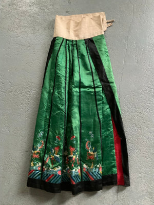 Chinese antique pleated wrap around silk skirt ( full length )