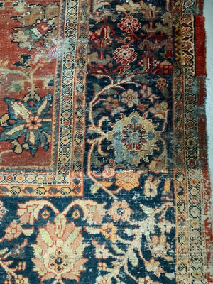 Sultanabad Mahal vintage carpet (362 x 308cm)