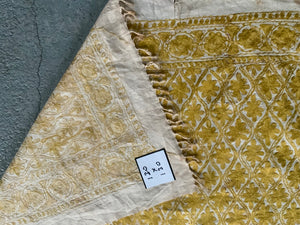 Aleppo vintage Aghabani embroidery (130 x 130cm)