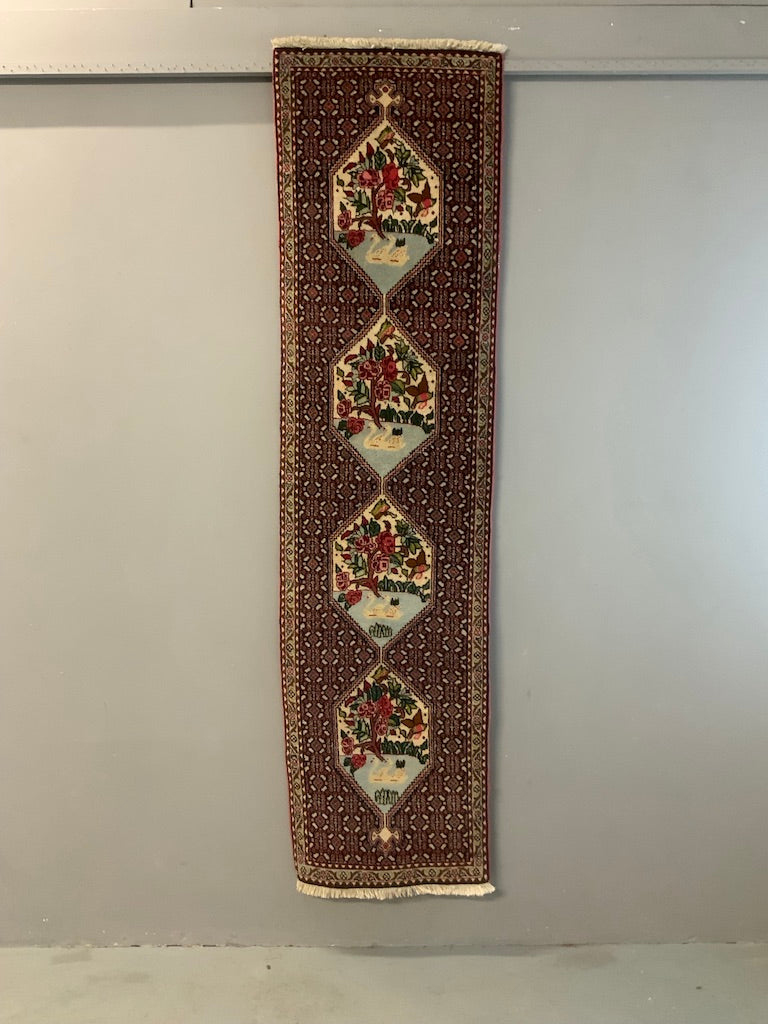 Sarouk type narrow runner (214 x 56cm)