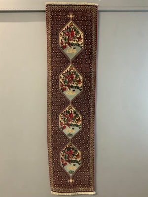 Sarouk type narrow runner (214 x 56cm)