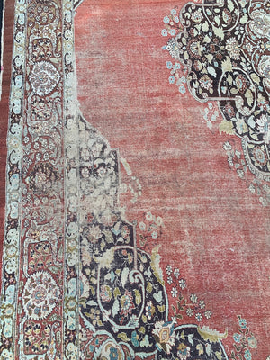 Tabrizi antique very large carpet (519 x 394cm)