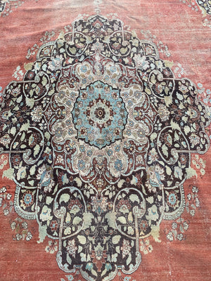 Tabrizi antique very large carpet (519 x 394cm)