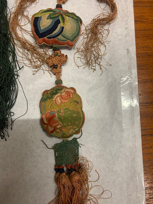 Chinese Qing antique 'zhongguo jie' tassels (3)