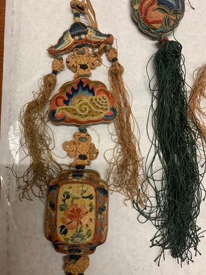 Chinese Qing antique 'zhongguo jie' tassels (3)