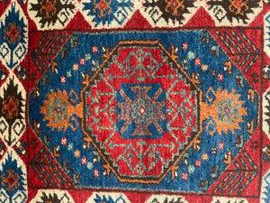 Turkish Konya small rug (106 x 66 cm) *new