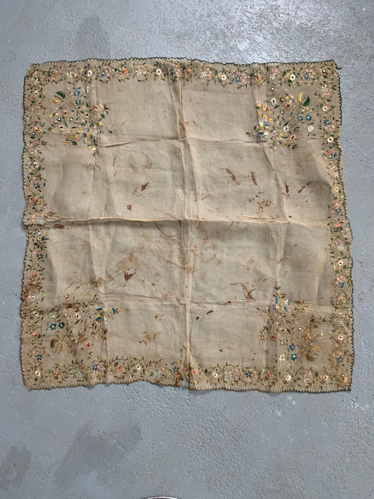 Ottoman Turkish antique silk embroidery (103 x 103cm)