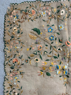 Ottoman Turkish antique silk embroidery (103 x 103cm)