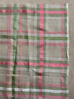 Ottoman antique silk gauze 110 x 59cm)