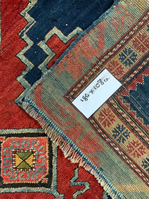 Caucasian vintage rug (186 x 108cm)