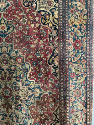 Isphani vintage rug (216 x 136cm)