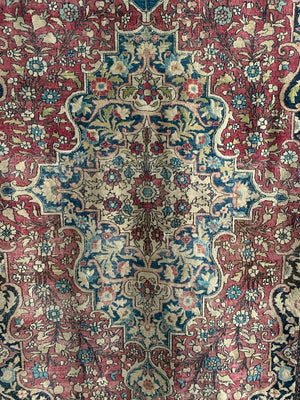 Isphani vintage rug (216 x 136cm)