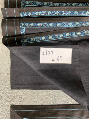 Chinese pleated satin silk skirt (100 x 68cm)