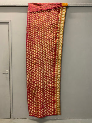  Indo-Pak antique Sindh silk embroidery (72 x 236cm)