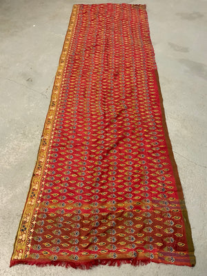 Indo-Pak antique Sindh silk embroidery (69 x 224cm)