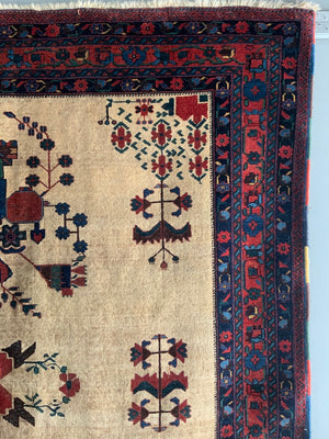 Afshar antique cream field rug (171 x 157cm)