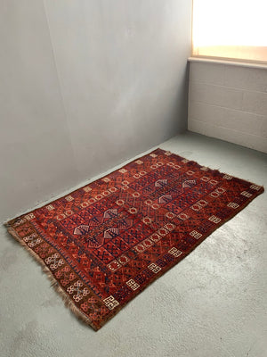 Turkmen antique Ersari ensi rug (176 x 126cm)