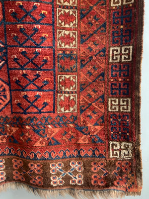 Turkmen antique Ersari ensi rug (176 x 126cm)