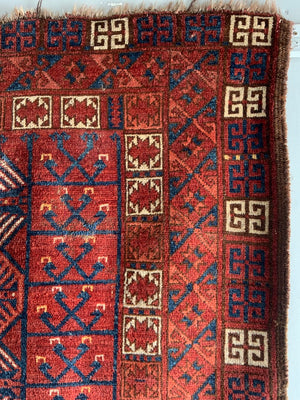 Turkmen antique Ersari ensi rug (176 x 126cm)