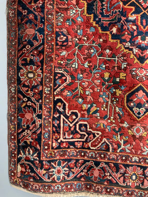 Sarouk Jozan vintage rug (204 x 123cm)