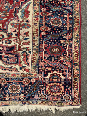 Ahar Heriz Medallion Carpet (355 X 257Cm)