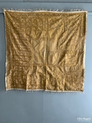 Fine Embroidered Cover (120 X 120Cm)