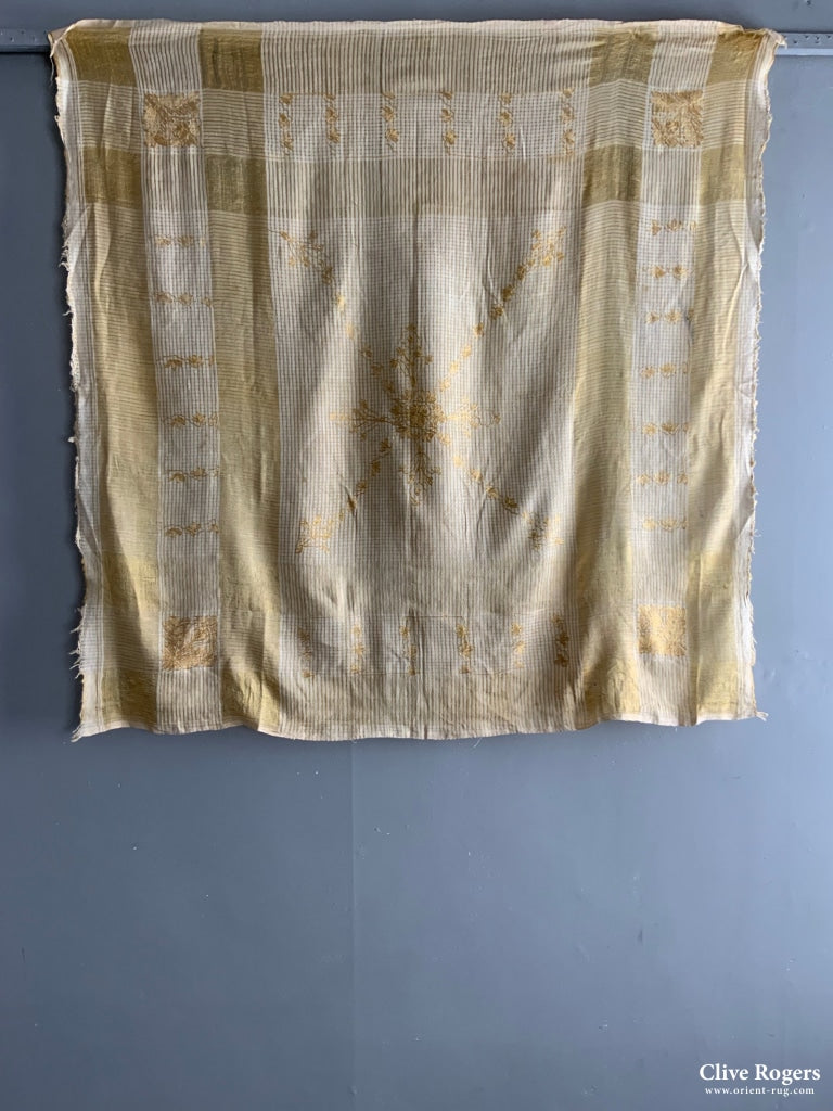 (124 X 122Cm)