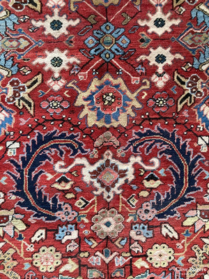 Persian Heriz Carpet Mid 20Th Cent Carpet
